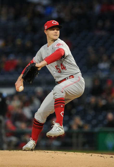 reds trade rumors today sonny gray